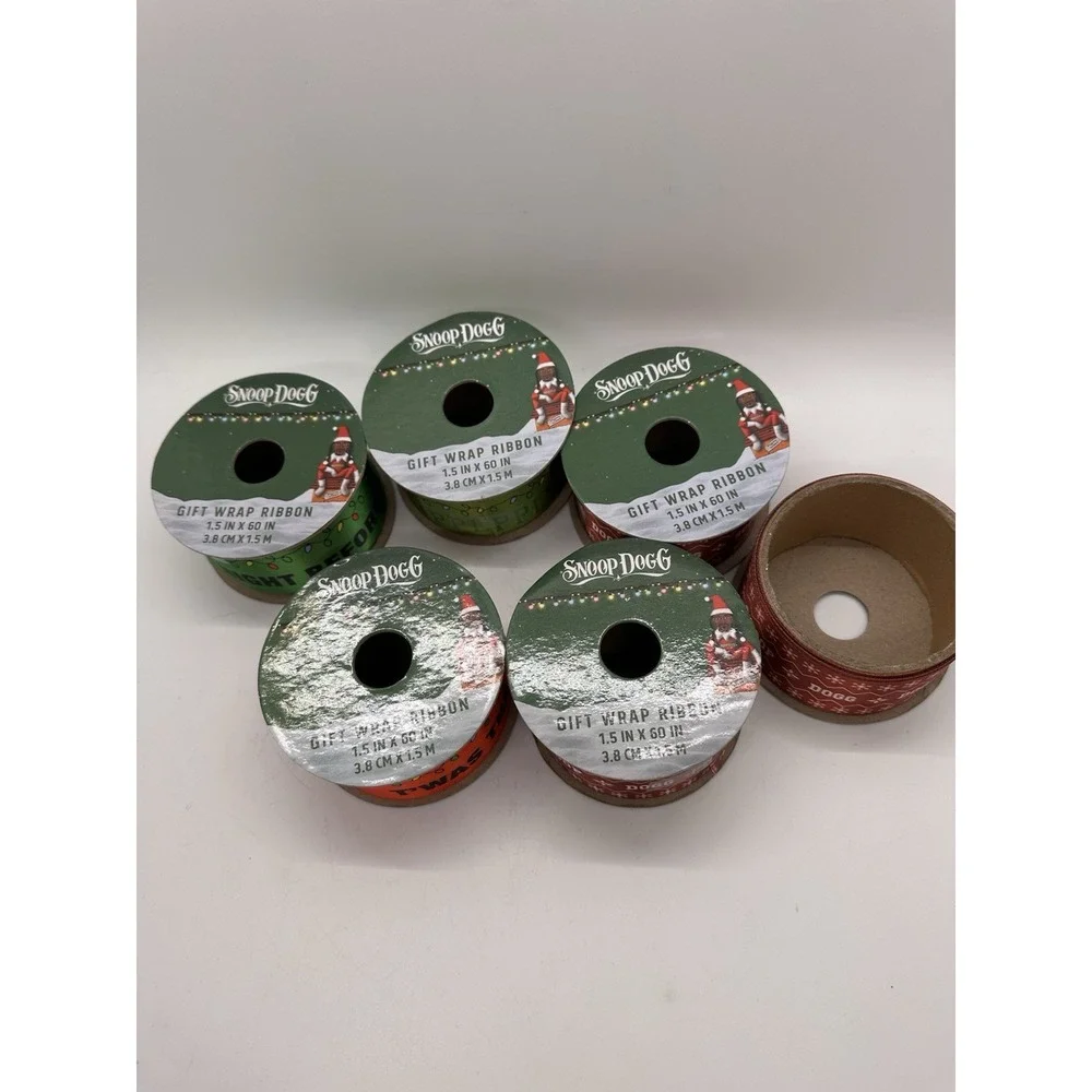 Snoop Dogg Holiday Gift Wrap Ribbon Lot of 6 Christmas‎ Rap Hip Hop Dogg Supply